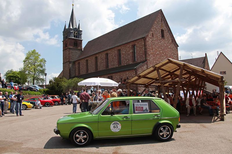 Selbst die Rastpunkte entlang der Route zur Oldtimerrallye „ZF Sachs Franken Classic“ glänzten mit malerischen Landschaften und Sehenswürdigkeiten. (Archiv: Vogel Business Media)