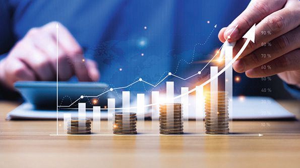 Mithilfe eines ausgeklügelten Konzepts lässt sich mit Service-Leistungen gutes Geld verdienen. (Bild:  Sutthiphong - stock.adobe.com)