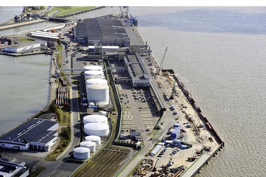 Neubau der Columbuskaje in Bremerhaven.(Bild: bremenports Luftfoto Scheer)