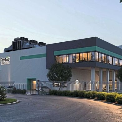 Colocation-Rechenzentrum von Portus: Die Alternative zu On-Premises und Hyperscalern (Bild: Portus Data Centers)