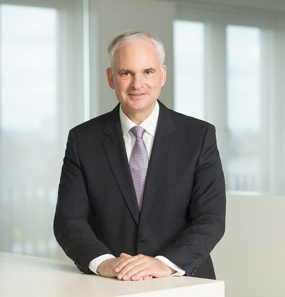 Johannes Teyssen ist seit Mai 2010 Vorstandsvorsitzender von E.On und sitzt zudem noch im Aufsichtsrat von der Deutschen Bank und Salzgitter. (E.On)