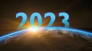 Das Jahr 2023 liegt gefühlt schon eine Ewigkeit zurück, die Erinnerungen beginnen zu verschwimmen. Dabei gab es einige Aufreger, die noch nachwirken. (Bild: frei lizenziert)