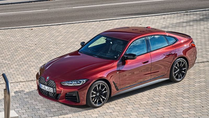 Platz eins in der Mittelklasse im Dezember 2023: der BMW 4er mit 3.848 Neuzulassungen (Bild: Tom Kirkpatrick/BMW AG)