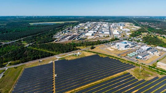 Industriepark Lausitz mit Solarpark(Bild:  BASF Infra-Service & Solutions Lausitz)