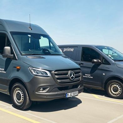 Amazon hat rund 5.000 Elektrotransporter von Mercedes bestellt, um die Auslieferketten in Europa klimaneutral zu gestalten. (Bild: Kilian Bishop)