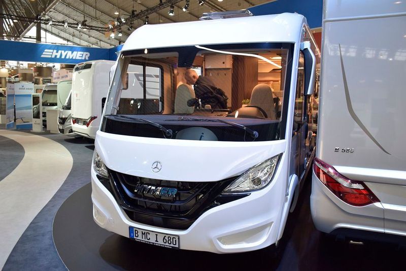 Neu von Hymer ist die B-Klasse Modern Comfort 550 auf Mercedes-Sprinter-Basis. Mit diesem Trägerfahrzeug halten zahlreiche Fahrerassistenzsysteme Einzug in den Womo-Bau. (»kfz-betrieb«/Jan Rosenow)