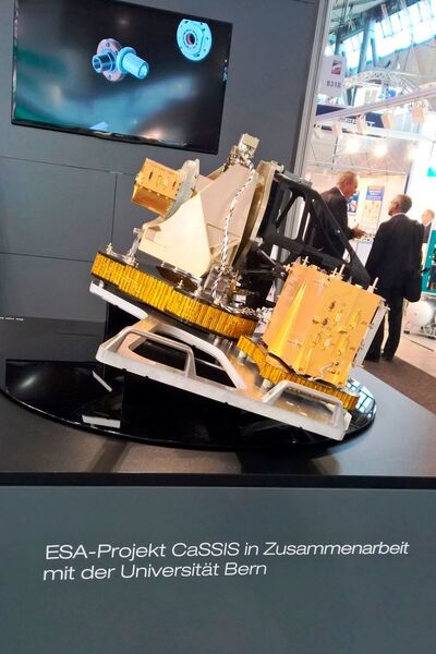 Graessner hatte das redundant gebaute Kamerasystem des ESA-Projektes Cassis auf der Motek dabei. Das System kreist um den Mars und liefert Fotoaufnahmen. Ein neuentwickeltes Torusgetriebe von MS-Graessner steuert die Kamera. (S.Häuslein/konstruktionspraxis)