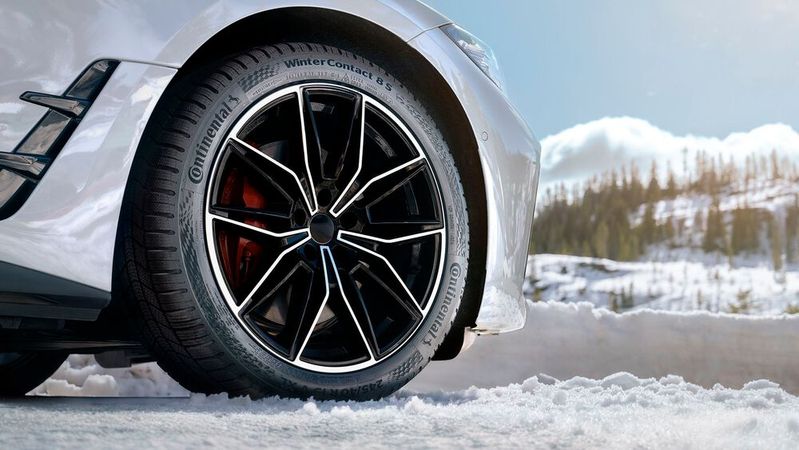 Continental stellt den neuen Winterreifen in Größen von 19 bis 22 Zoll zur Verfügung, kompatibel mit allen Antriebskonzepten.(Bild:  Continental)