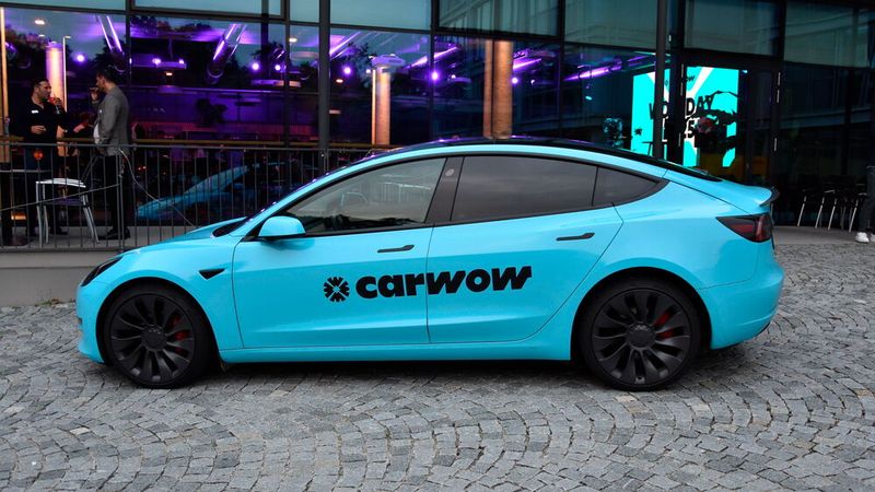 Im Umfed der IAA lud die Fahrzeugplattform Carwow wieder zum „Wowday“ nach München. (Bild: Simon – VCG)