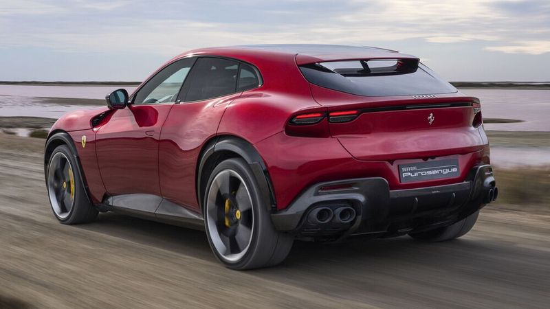 Der Purosangue hat 725 PS und schafft die Beschleunigung von 0 auf 100 km/h in 3,3 Sekunden. (Bild: Ferrari)