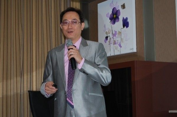 Jonathan Chang, Gründer und CEO von Eris Technology, setzt auf einen hohen Automatisierungsgrad in der Diodenproduktion. (Bild: Franz Graser/EP)