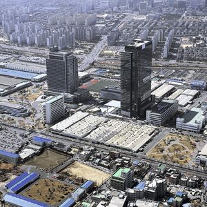 Am Samsung-Standort Suwon in Südkorea arbeiten 35.000 Leute aus den Bereichen Forschung und Entwicklung.