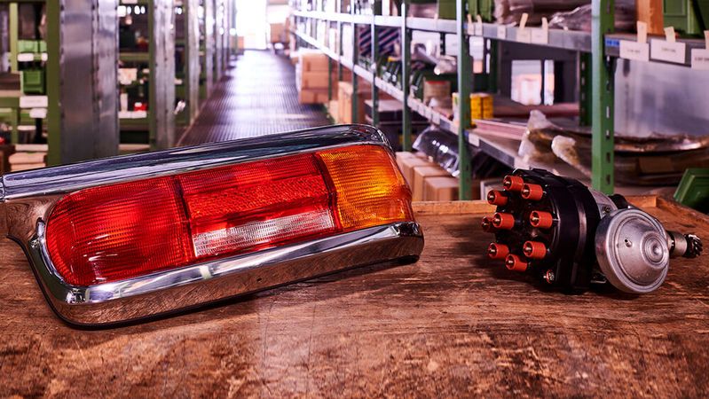 Mercedes-Benz möchte sein Angebot an Ersatzteilen für Oldtimer ausbauen und künftig auch online zugänglich machen.(Bild:   Mercedes-Benz Heritage GmbH)