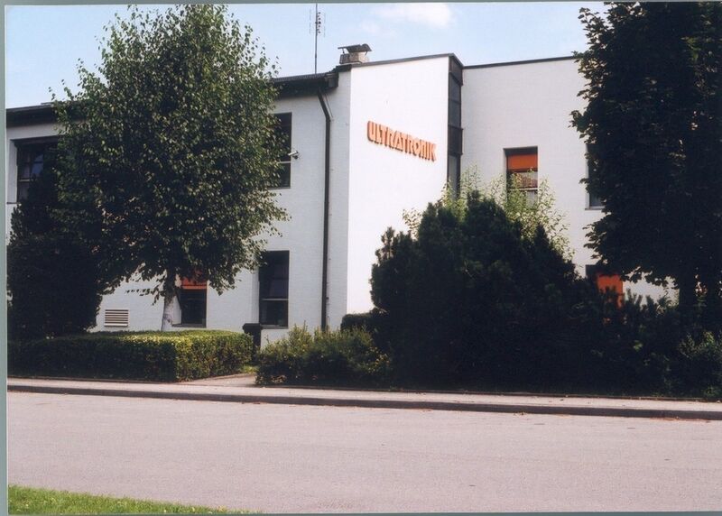 Das Firmengebäude des Distributors Ultratronik im bayerischen Herrsching am Ammersee umfasst 2000 qm Produktionsfläche (Archiv: Vogel Business Media)