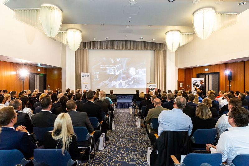 Mit rund 190 Teilnehmern war der Saal im Frankfurter Maritim-Hotel gut gefüllt. (Stefan Bausewein)