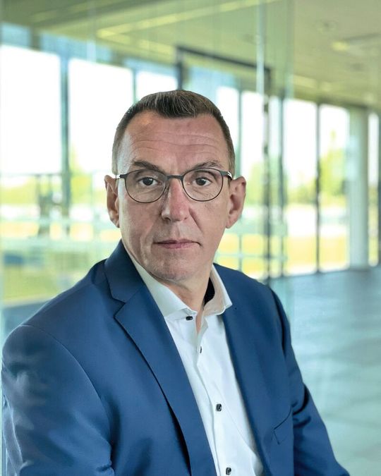 Markus Michelberger, Head of Sales Clamping Technology, H.-D. Schunk GmbH & Co. Spanntechnik KG: «Ich bin sicher, dass unsere Neuvorstellung grosses Aufsehen erregen wird. Die Fertigungsbranche ist auf der Suche nach praxisnahen Lösungen, die Transparenz und Prozessverbesserungen ermöglichen – genau das bieten wir hier.»(Bild:  Schunk SE & Co. KG)