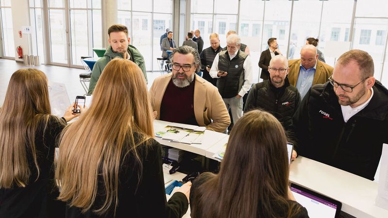 400 Teilnehmer kamen am 28. Februar 2024 nach Würzburg zum Deutschen Remarketing Kongress. (Bild: Stefan Bausewein)
