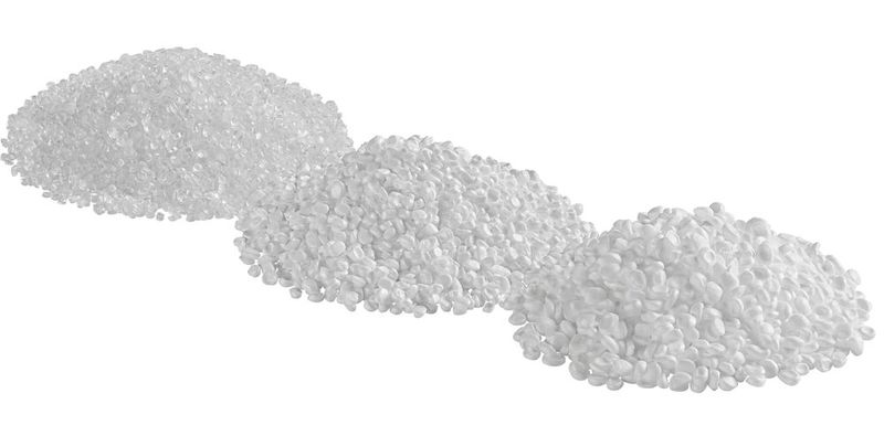 Individuell einstellbare Dichte: Die Partikelschäume (hier Polycarbonat) können an kundenspezifische Anforderungen angepasst werden – von ultraleichten Schäumen bis hin zu Materialien mit höherer Festigkeit. (Bild: Ensinger)