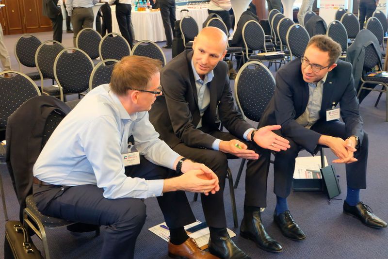 Der Reality Check 4.0 bot reichlich Gelegenheit zum Meinungsaustausch zwischen Experten. (Bild: Schreier)