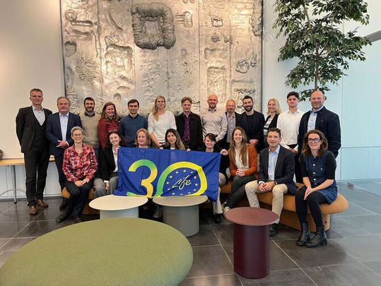 Nine partners from six European countries are working on the 36-month project to determine where heat pumps can achieve the greatest efficiency gains in the food and beverage sector and to develop reproducible and market-ready solutions. (Source:  EU project Exquisheat)