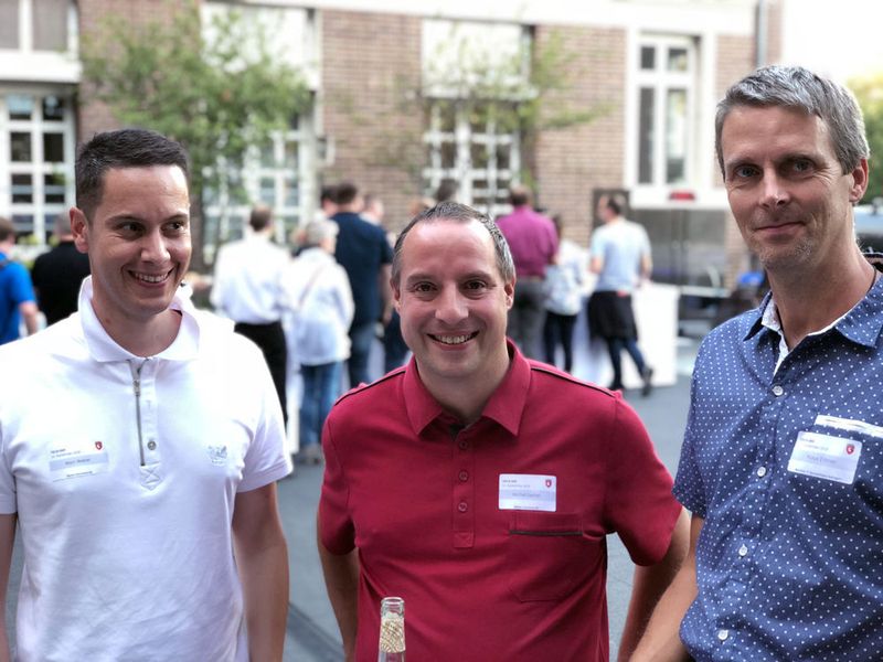 (v. l.) Marc Weber und Michael Gerber (Weber Solutions) mit Klaus Ertmer (Bechtle) sind vom TechDay begeistert. (G Data)