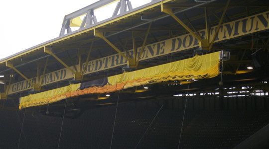 Ins Dortmunder Stadion passen 70.000 Zuschauer. Wenn nur jeder 20. einen Brilliance BS4 kauft, sind die Absatzziele schon erreicht. (Archiv: Vogel Business Media)