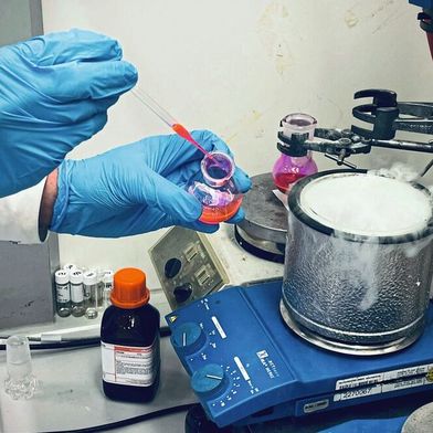 Mit der neuen Methode zur Umwandlung von Methylaminen können komplexe Verbindungen unter einfachen Bedingungen hergestellt werden. (Bild: Uroš Vezonik)