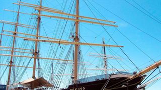 Die Peters Werft restauriert mit der mehr als ein Jahrhundert alten „Peking“ ein Segelschiff für das Hamburger Hafenmuseum. Dabei, heißt es, setzt die Werft auch auf die Schneidtechnologie von Microstep. (Wikimedia Commonsby - Gryffindor)