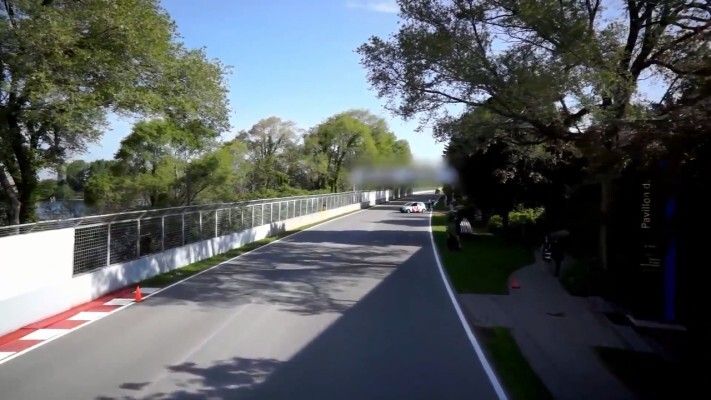 Das elektrisch angetriebene Versuchsfahrzeug mit Aluminium-Luft-Batterie auf dem Circuit Gilles-Villeneuve in Montreal. (Phinergy, Alcoa)