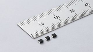 Die hohe Gleichstromfestigkeit und die geringe Verlustleistung der Serie DFE2MCPH_JL werden durch eine hohe Impulsspannungsfestigkeit ergänzt. (Bild: Murata)