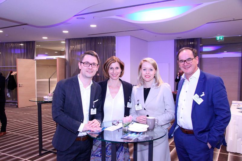 Die Initiatioren des Summits: (v. r.) Werner Nieberle, Eva Kanzler und Daniela Schilling (Vogel IT-Medien) mit Daniel Hagemeier (dogado) (Vogel IT-Medien GmbH)