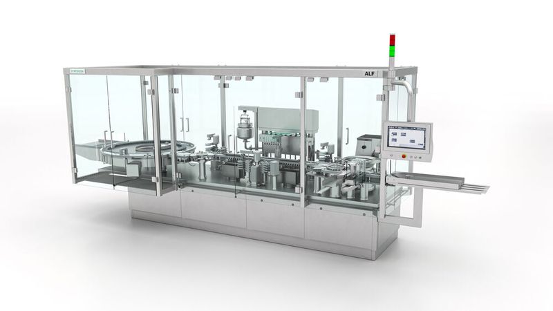 Mit der höchst erfolgreichen, weiterentwickelten Plattform ALF 5000 V erhalten Pharmazeuten dank neuer Funktionalitäten eine hohe Ausbeute und genaue Füllprozessen. (Bild: Syntegon Technology)