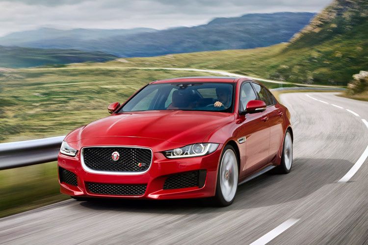 Für 36.500 Euro gibt es die Basisversion des neuen Jaguar XE. (Foto: Hersteller)