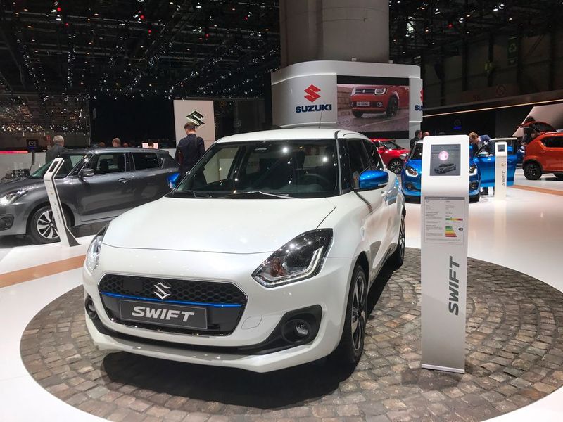 Die mittlerweile sechste Generation des Stadtflitzers Swift stellt Suzuki vor. Nicht nur das Design hat der japanische Hersteller geschärft, ...  (Mauritz / »kfz-betrieb«)