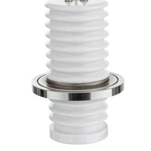 Kyoceras Elektrodenhalter mit Hochspannungs-Durchführung.(Bild:  Kyocera)