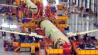 Dürr erzielte im Aircraft-Bereich 2013 einen Umsatz von zirka 35 Millionen Euro. Broetje-Automation erwirtschaftete 2013 rund 100 Millionen Euro Umsatz. (Foto: Dürr)