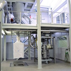 Fließbettgegenstrahl-Mikronisierungsanlage bei ACU Pharma und Chemie in Apolda