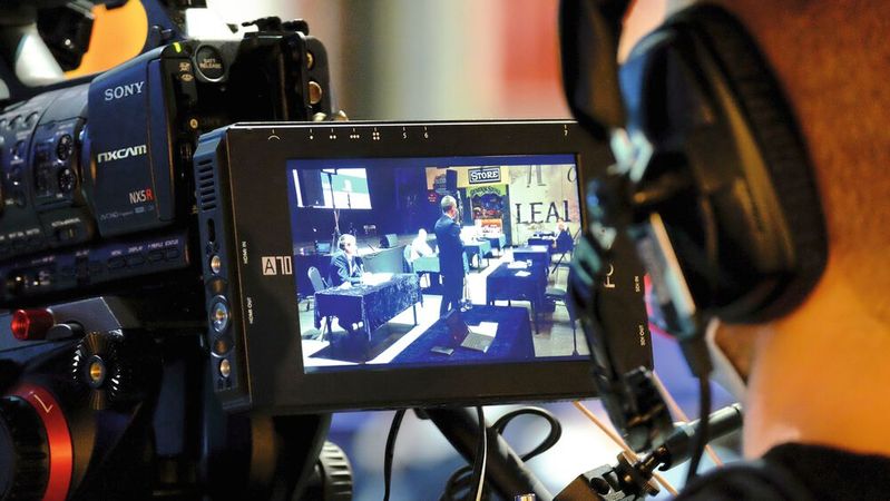 Damit alle Mitglieder der beiden Innungen die Versammlung verfolgen konnten, gab es einen Livestream.(Bild:  Zietz/»kfz-betrieb«)