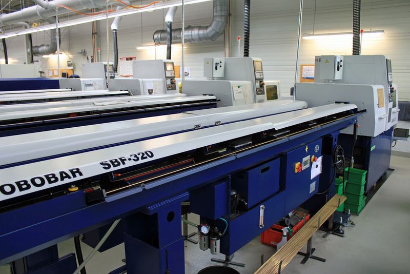 Avec près de 40 tours automatiques de la marque Tornos, Citizen ou Gildemeister, RitzFahr usine environ 140 millions de pièces en laiton, acier, acier inoxydable ou aluminium par an avec des diamètres se situant entre 0,5 et 32 mm. (Klaus Vollrath)