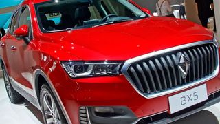 Ein von vielen roten Premieren auf der IAA 2017: der Borgward BX5. (sp-x / Knödler)