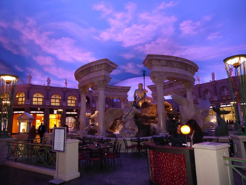 Künstlicher Himmel und trotzdem beeindruckend. (Bild: IT-BUSINESS)