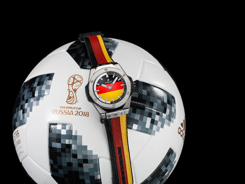 Die „Big Bang Referee 2018 FIFA World Cup Russia“ im Deutschland-Design. (Hublot)