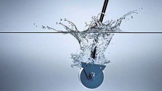 Eine Schutzbeschichtung nach IP66 schützt die Drossel vor Staub und Wasser. (Bild: SMP)