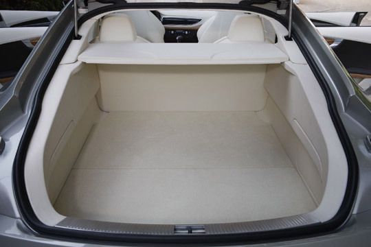 Der mächtige Laderaum des Audi A7. (Archiv: Vogel Business Media)