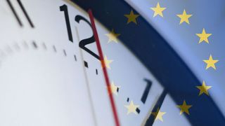 Die Uhr tickt! Am 25.5.2018 endet die Übergangsfrist für die Datenschutz-Grundverordnung. Die Vorgaben zu verstehen und umzusetzen, fällt vielen Unternehmen nicht leicht. (Pixabay)