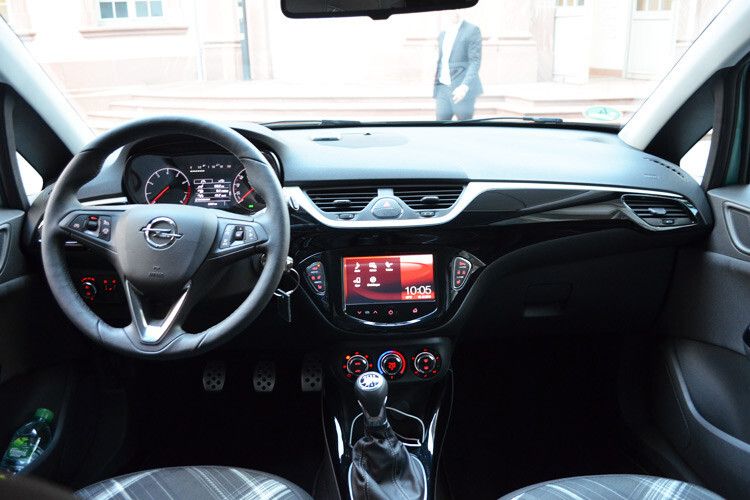 Die Schokoladenseite des neuen Corsa – der Innenraum. (Foto: Rehberg)