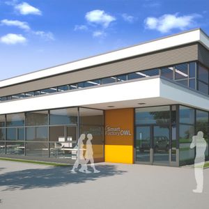 In der Smart Factory OWL in Lemgo werden die wichtigsten Handlungsfelder der intelligenten Fabrik, wie Wandlungsfähigkeit, Ressourceneffizienz und Mensch-Maschine-Interaktion adressiert. (Bild:  CIIT)