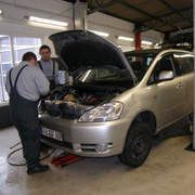 Der Käufer muss ein mangelhaftes Fahrzeug zur Überprüfung in die Werkstatt bringen.(Foto:  Archiv)