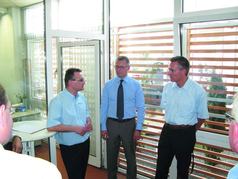 Prozesse im Fokus (v. li.): Waldemar Lang (AH Schäfer), Ralf Dorsch (Pirelli) und Wolfgang Michel (»kfz-betrieb«). (Archiv: Vogel Business Media)