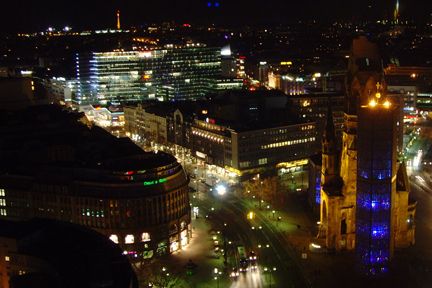 Aussicht von der 20. Etage des Europacenters in der Puro Lounge (Archiv: Vogel Business Media)